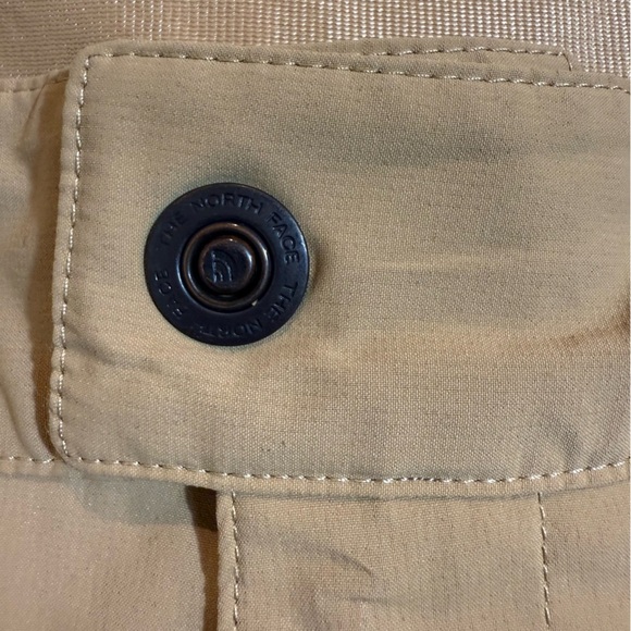 The North Face short size 34 - Picture 7 of 14